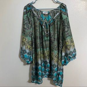 Avenue plus size 1/2 sleeve blouse size 26/28